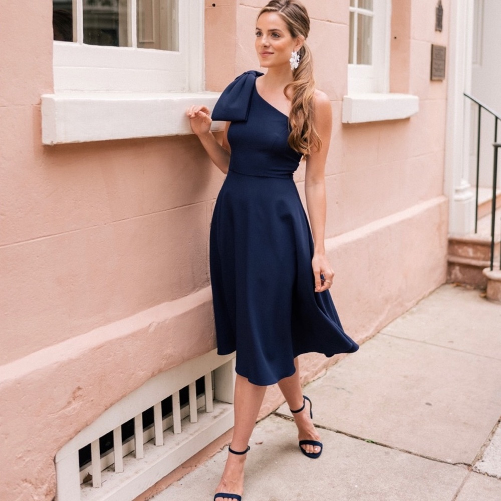 Gal Meets Glam Yvonne One Shoulder Navy Dress